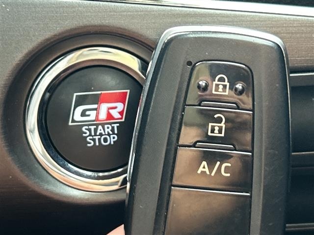 Toyota PRIUS PHV 2019 8481313-20