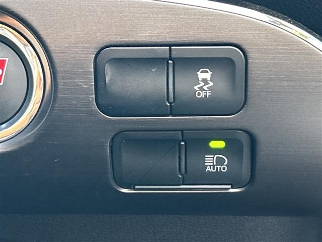 Toyota PRIUS PHV 2019 8481313-22