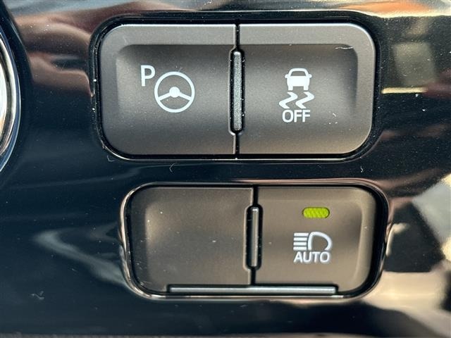 Toyota PRIUS PHV 2020 8481321-17