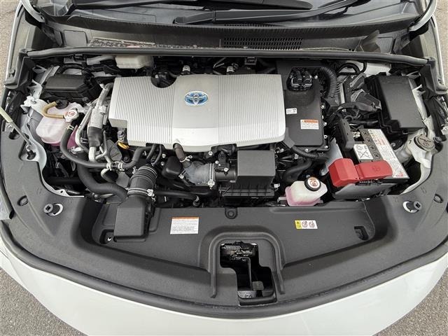 Toyota PRIUS PHV 2022 8481322-14
