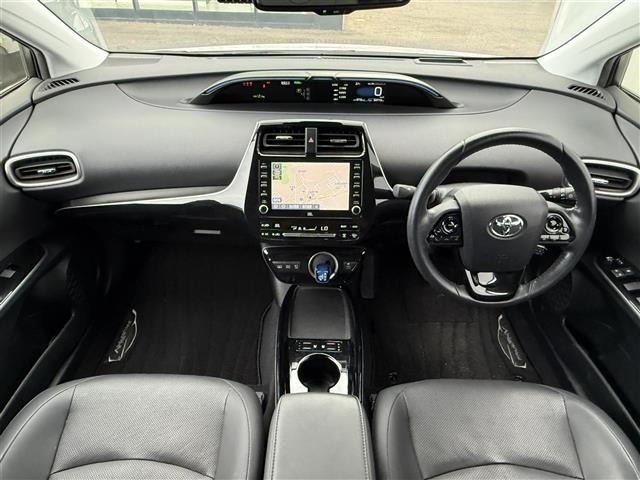 Toyota PRIUS PHV 2022 8481322-15