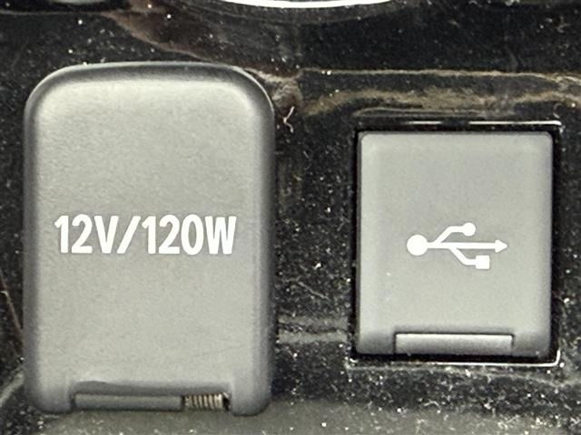 Toyota PRIUS PHV 2022 8481322-2