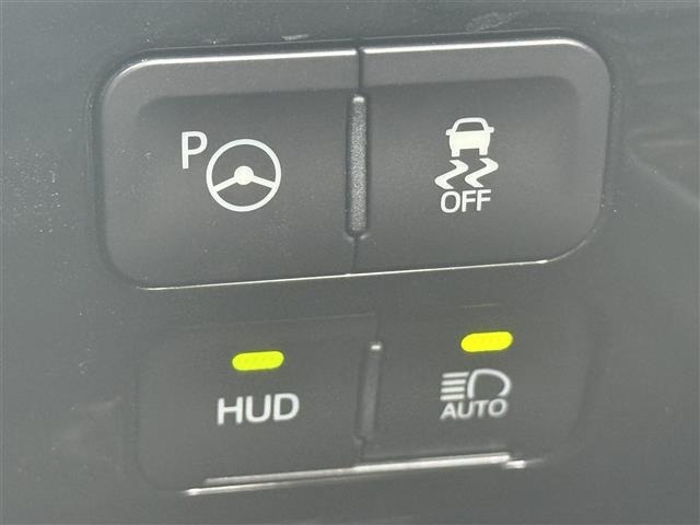 Toyota PRIUS PHV 2022 8481322-20