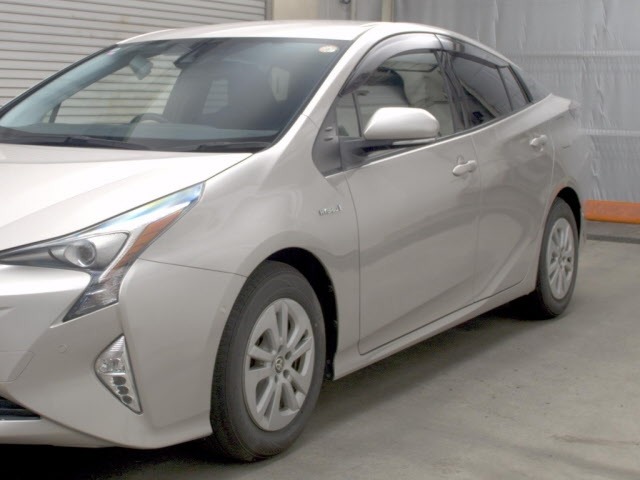 Toyota PRIUS 2018 8480453-4