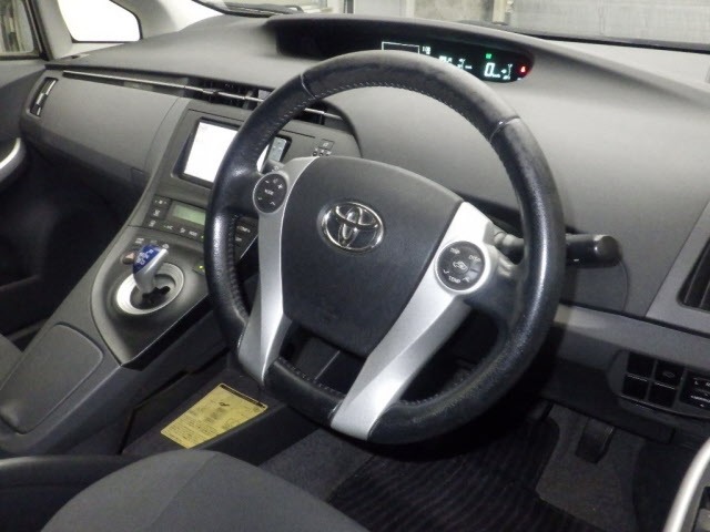 Toyota PRIUS 2011 8480454-3