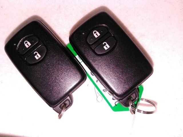 Toyota PRIUS 2015 8480457-10