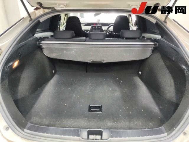 Toyota PRIUS 2016 8480476-9