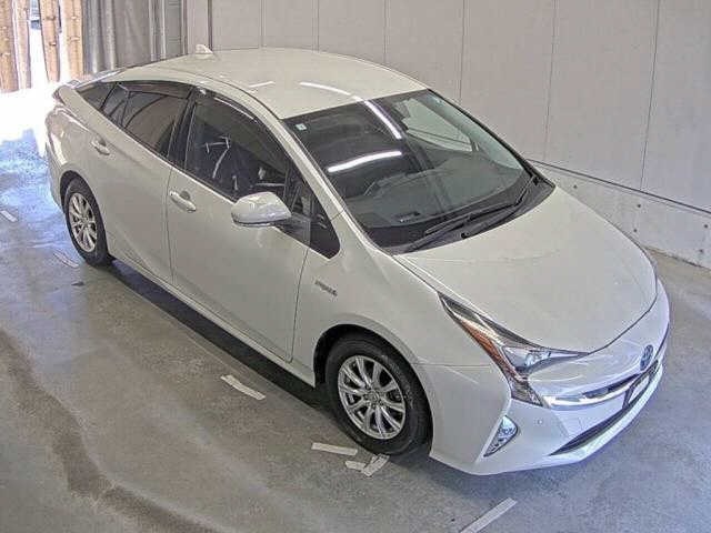 Toyota PRIUS 2016 8480485-0