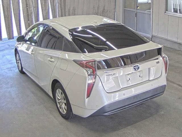 Toyota PRIUS 2016 8480485-1