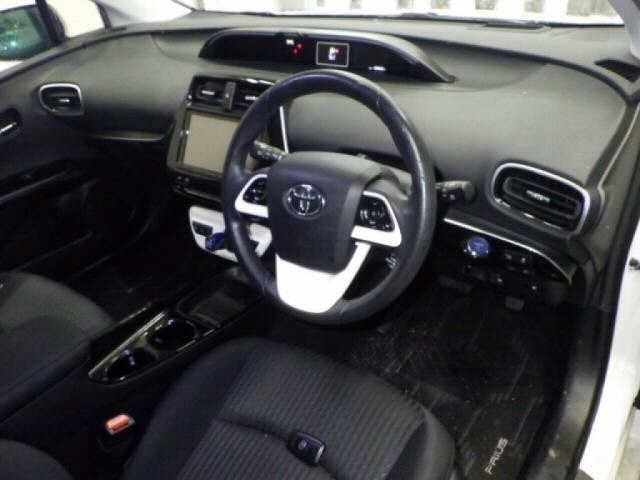 Toyota PRIUS 2016 8480485-3