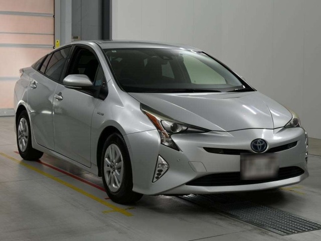 Toyota PRIUS 2016 8480486-5