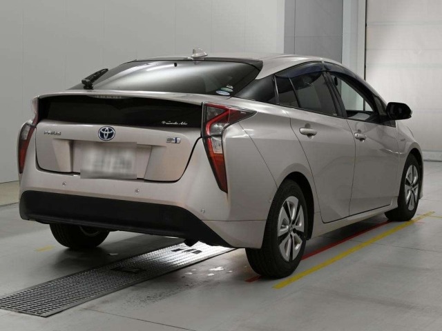 Toyota PRIUS 2016 8480494-1