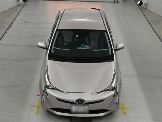 Toyota PRIUS 2016 8480494-7