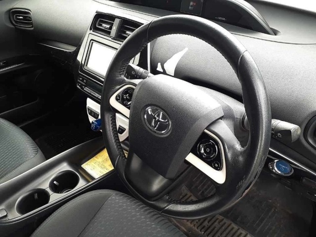 Toyota PRIUS 2016 8480496-9
