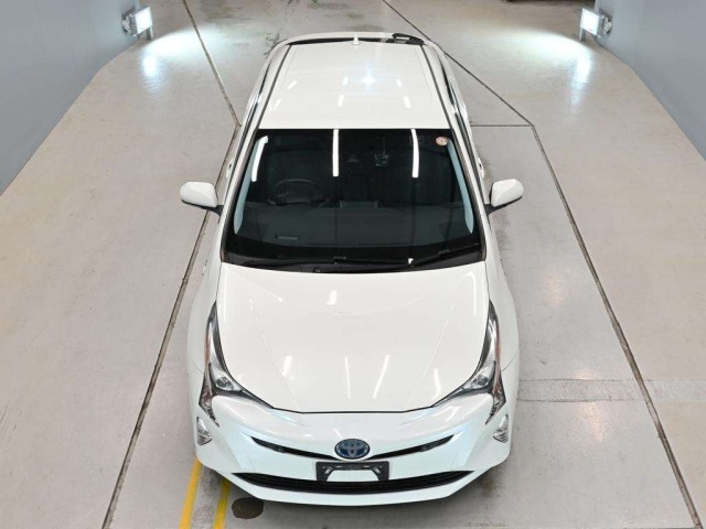 Toyota PRIUS 2017 8480497-7