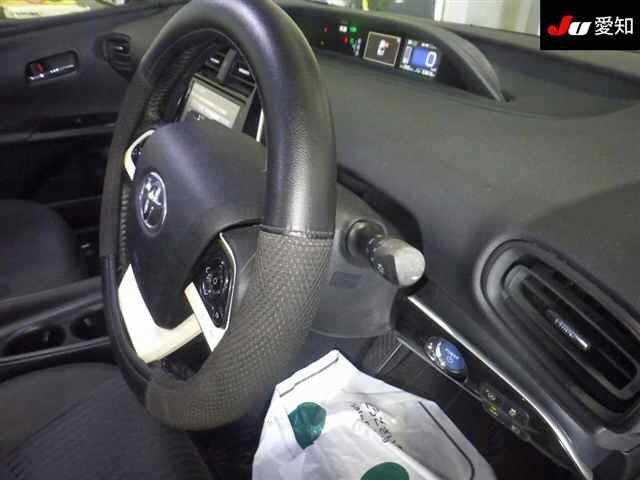 Toyota PRIUS 2017 8480511-5