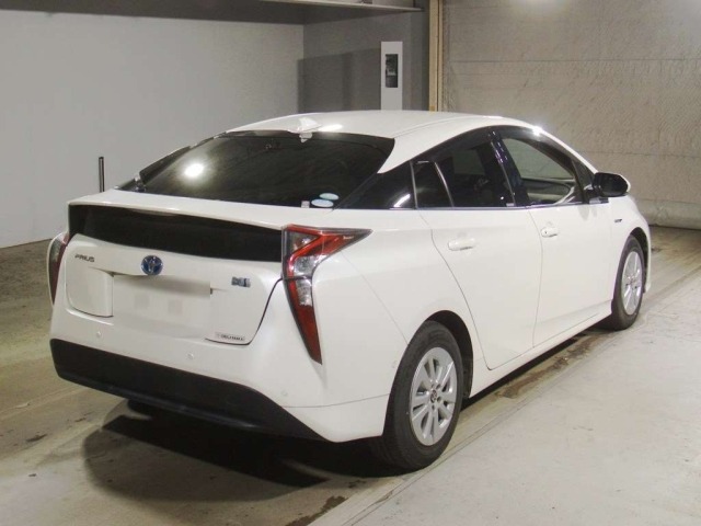 Toyota PRIUS 2017 8480526-1