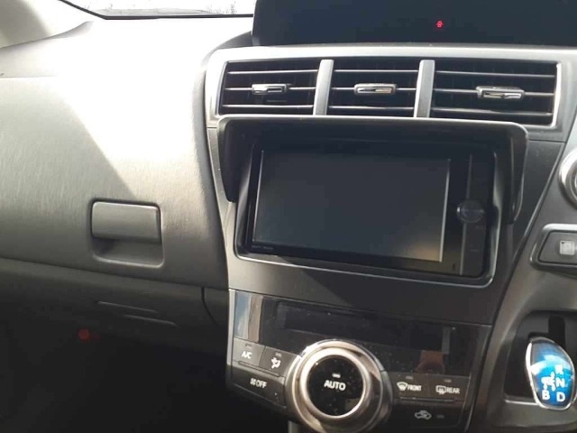 Toyota PRIUS 2013 8482649-12