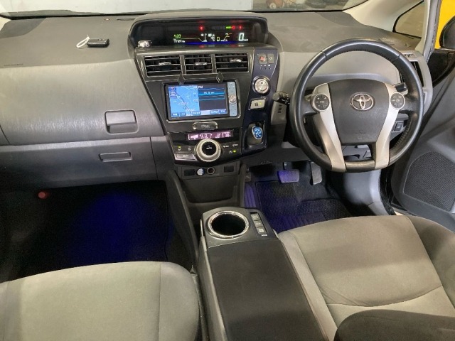 Toyota PRIUS 2011 8482667-3