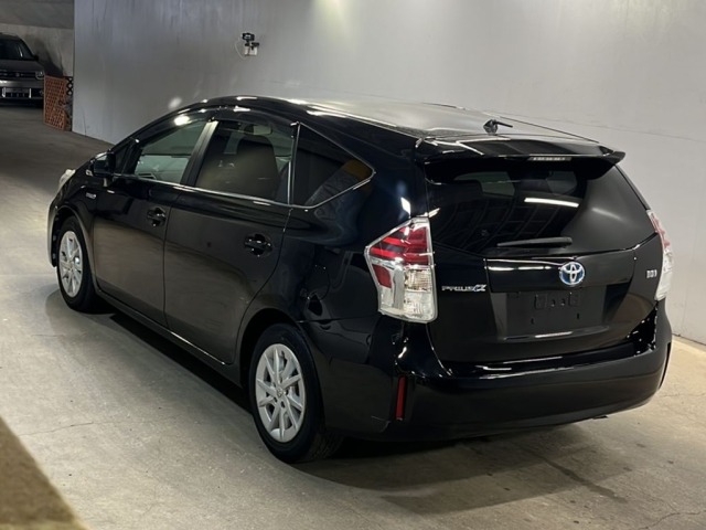 Toyota PRIUS 2015 8482670-1