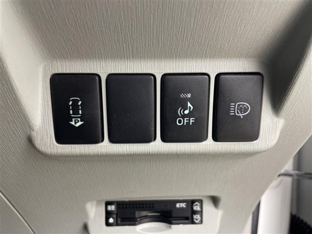 Toyota PRIUS 2012 8482861-18
