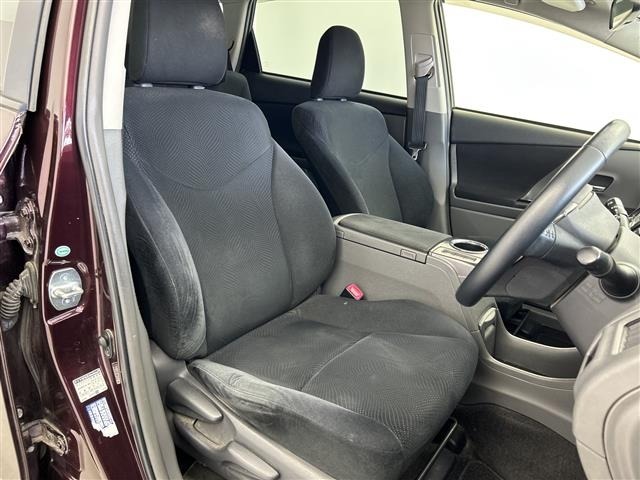 Toyota PRIUS 2014 8482864-7