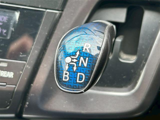 Toyota PRIUS 2013 8482866-18