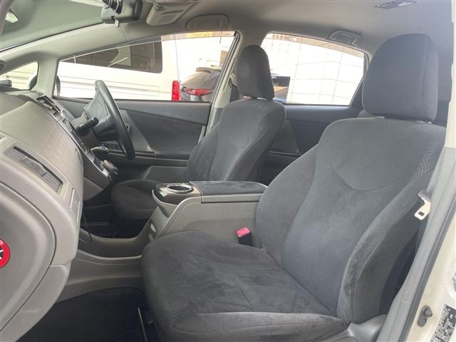 Toyota PRIUS 2013 8482876-9