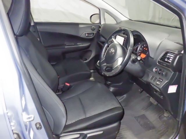 Toyota RACTIS 2013 8482912-3