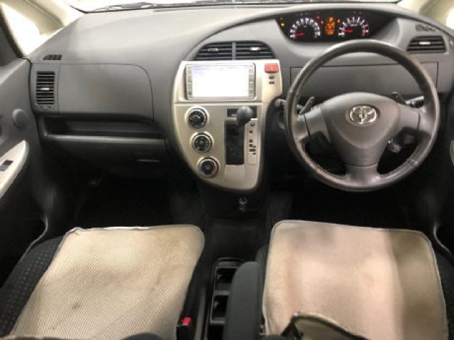 Toyota RACTIS 2009 8482948-4
