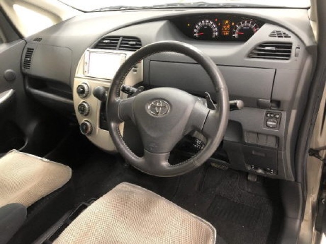 Toyota RACTIS 2009 8482948-5