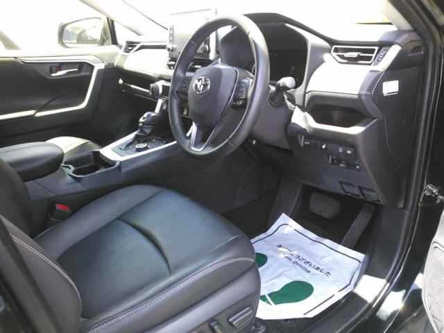 Toyota RAV4 2021 8480987-3