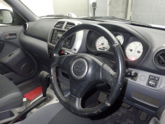 Toyota RAV4 2001 8481019-3