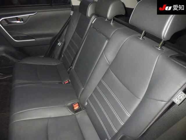 Toyota RAV4 2019 8481071-4