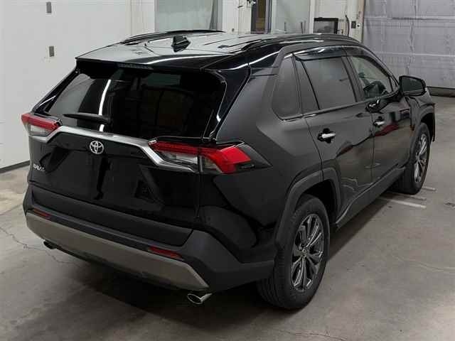 Toyota RAV4 2025 8481089-5