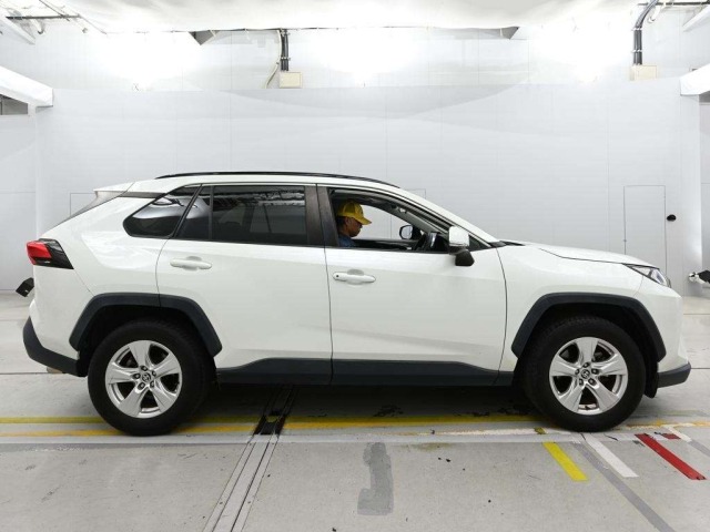 Toyota RAV4 2020 8481106-3
