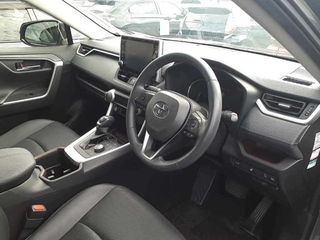 Toyota RAV4 2022 8481107-9