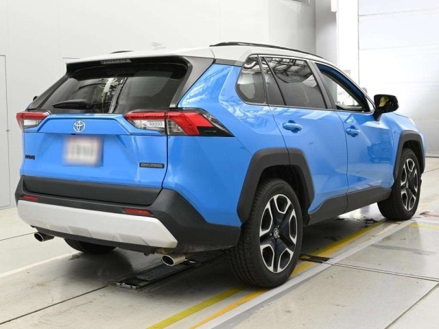 Toyota RAV4 2020 8481119-1