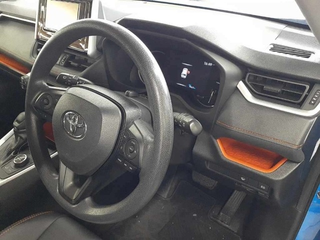 Toyota RAV4 2020 8481119-9