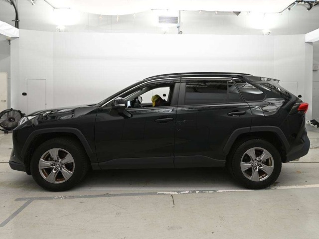 Toyota RAV4 2023 8481129-4
