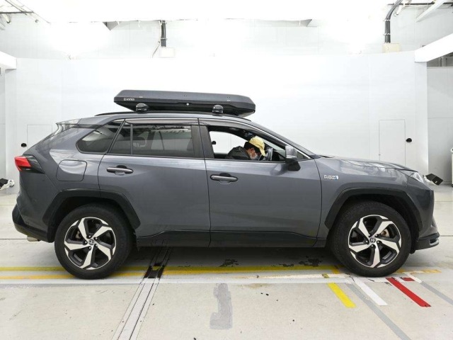 Toyota RAV4 2021 8481130-3