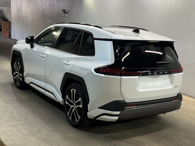 Toyota RAV4 2026 8481157-1