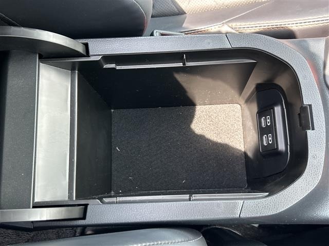 Toyota RAV4 2023 8481991-1
