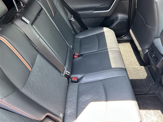 Toyota RAV4 2023 8481991-7