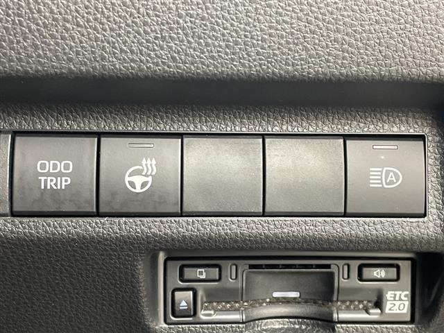 Toyota RAV4 2024 8482013-19