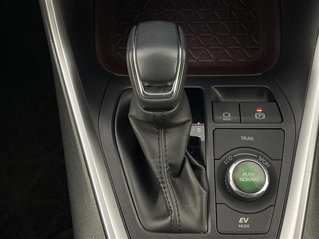 Toyota RAV4 2019 8482156-9