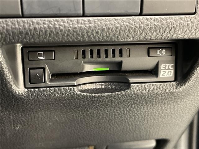 Toyota RAV4 2019 8482159-21