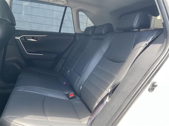 Toyota RAV4 2024 8482162-9