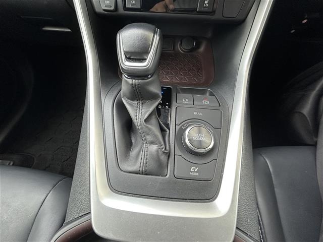 Toyota RAV4 2019 8482181-10