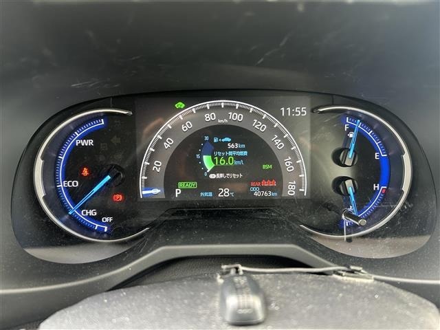 Toyota RAV4 2019 8482181-12